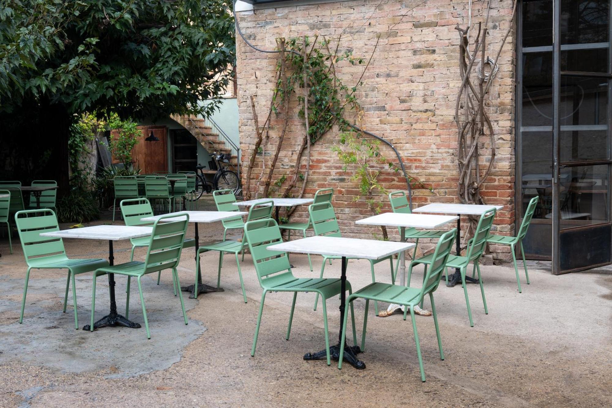 Flora Bed & Breakfast Banyoles